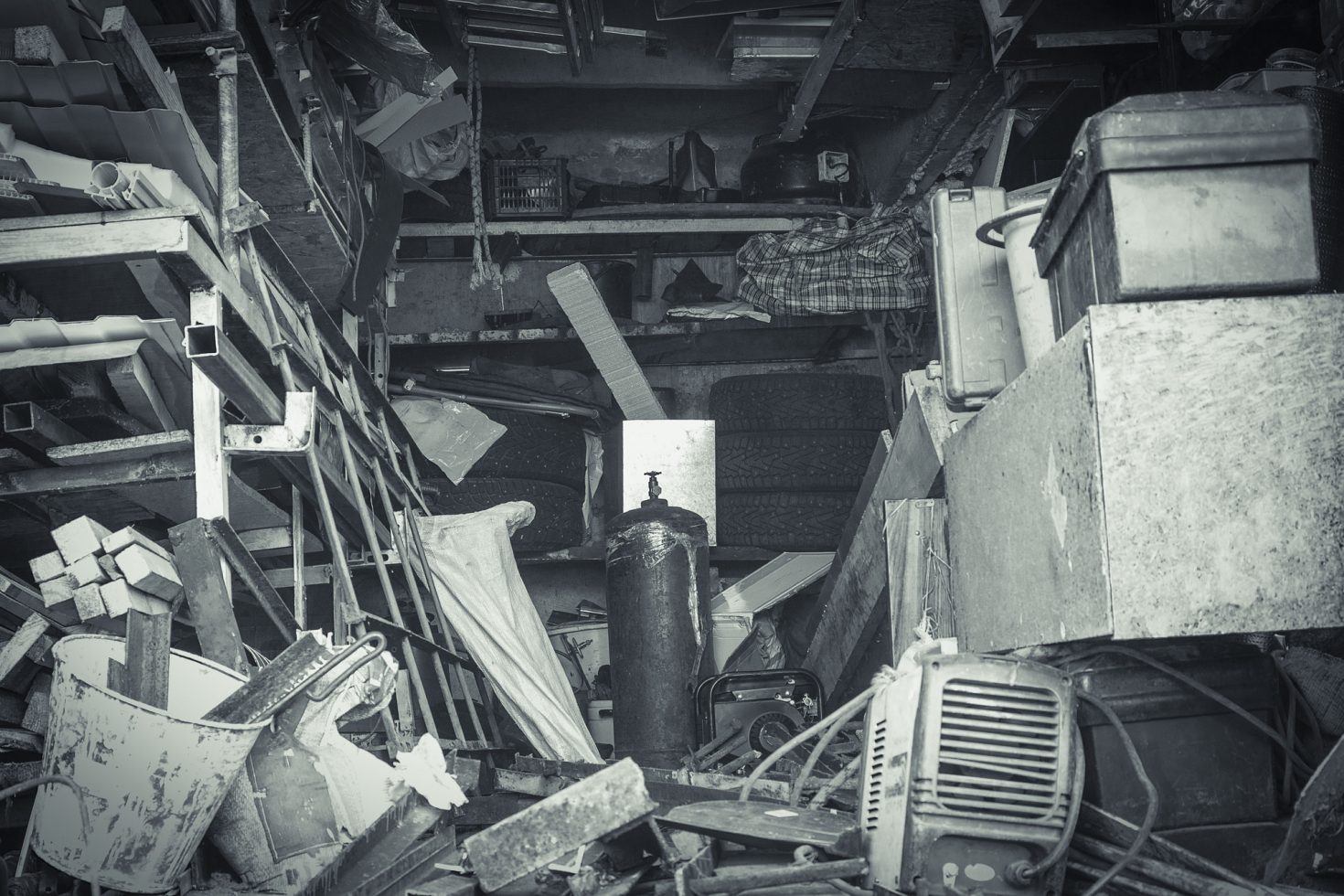 Identifying Hoarding Disorder Symptoms and Getting Help